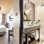 One Shot Puerta Ruzafa Hotel