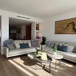 Apartment Bright Spacious Luxury