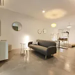 Διαμέρισμα New Loft Near The And Downtown *