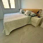 6 Personas Oceanografic Ciencias Roig Arena Valencia