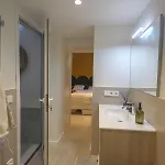 Walk - 20 Min - Beautiful Private Patio Διαμέρισμα *