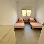 6 Personas Oceanografic Ciencias Roig Arena * Valencia