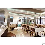 Rh Sorolla Centro 3*