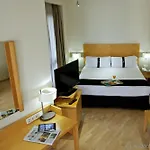 酒店 Alameda Plaza