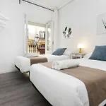 Total Vintage Apartment *