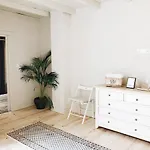 Mom La Punta 招待所