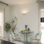 아파트 Singularstays Poeta Querol *