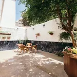 Buho House Валенсия