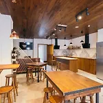 Buho House