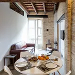 Florit Flats - Cathedral Luxury Terrace Flat 2br 2ba Ac Wifi *
