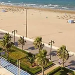 Apartment En Universidad Y Cerca De La Playa *