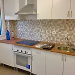 En Universidad Y Cerca De La Playa * Valencia