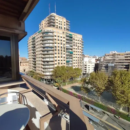 Sunny With Fantastic Terrace Views!