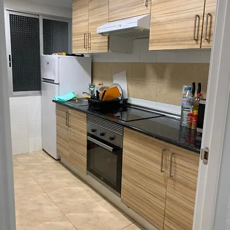 Accommodatie bij particulieren En Piso Compartido Cerca A Ciudad De Artes Y Ciencias
