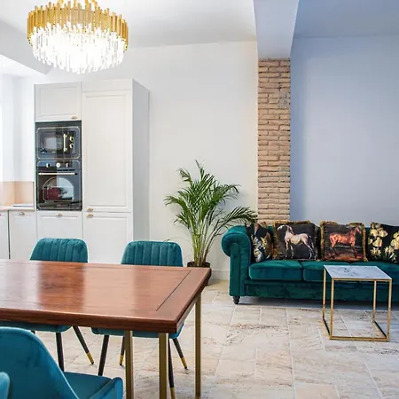 Laura Puerto Valencia