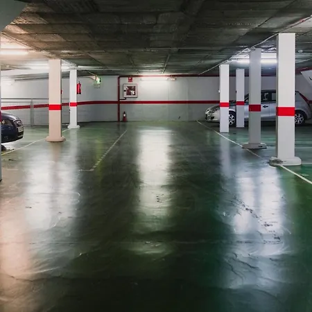 朱里斯塔市中心公寓 *