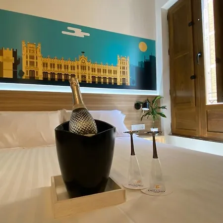 Original Domino House Guest house Valencia