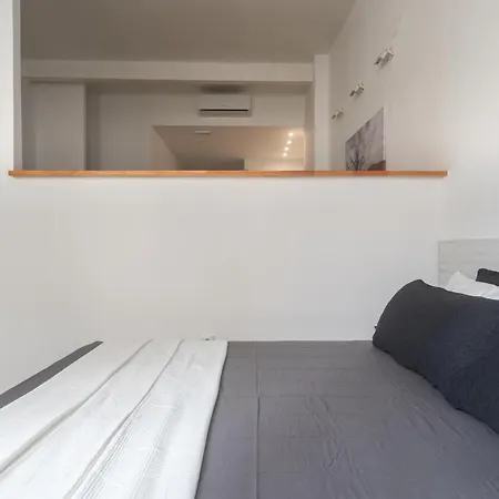 Exclusivos Lofts En Plaza Del Ayuntamiento