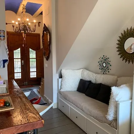 Bed & Breakfast Antigua Alqueria Reformada *