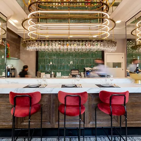 Hotel L&h Gran Via 4*