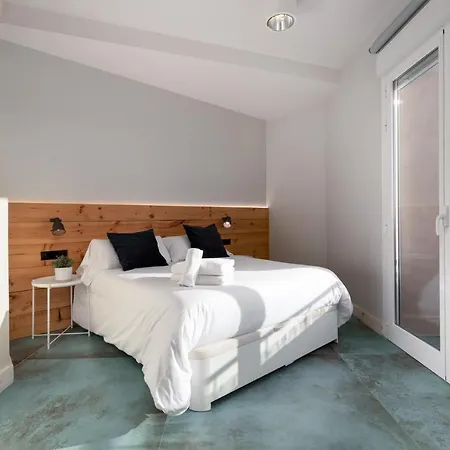 Your At Valencia, Marina Real