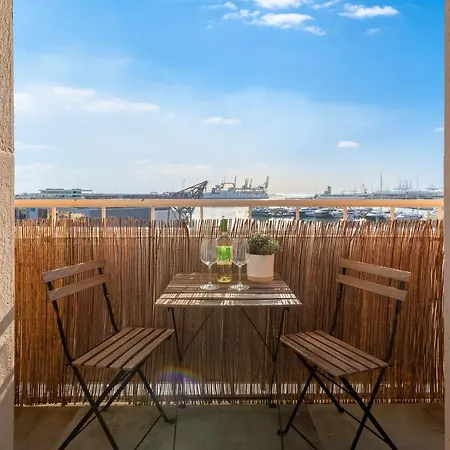 Your At Valencia, Marina Real