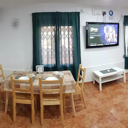 Jl Ciudad De Artes Appartement *
