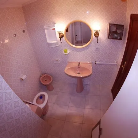Flat Only For Family Near Beach, Center Everything *