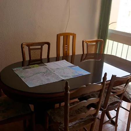 Flat Only For Family Near Beach, Center Everything Valência