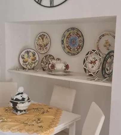 Проживание в семье Valencia *