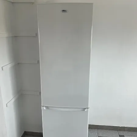 Center * バレンシア