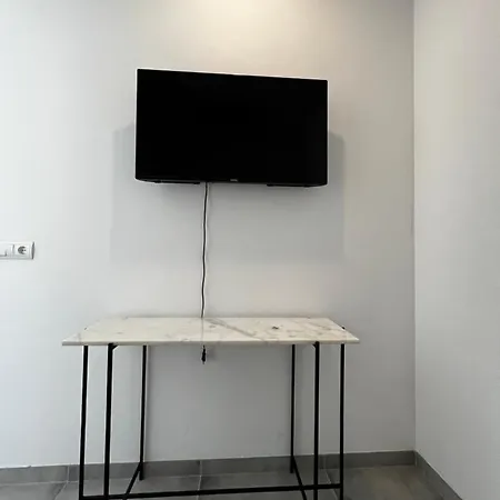 Apartment Near The Port, Of Arts And 10min To The