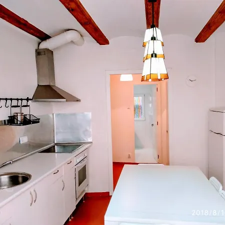 Daire Valencian Dreams Of The Proletariat Valensiya