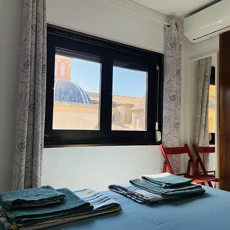 卡门广场公寓 *