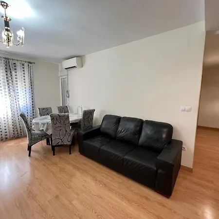 Con Bano Privado- En Casa Familiar Beatriz Валенсия