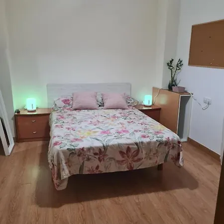 Проживание в семье Con Bano Privado- En Casa Familiar Beatriz