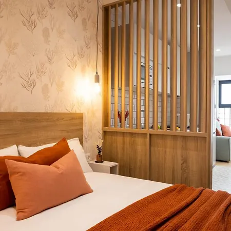 Florit Flats - The Maritim Serreria Affittacamere 4*