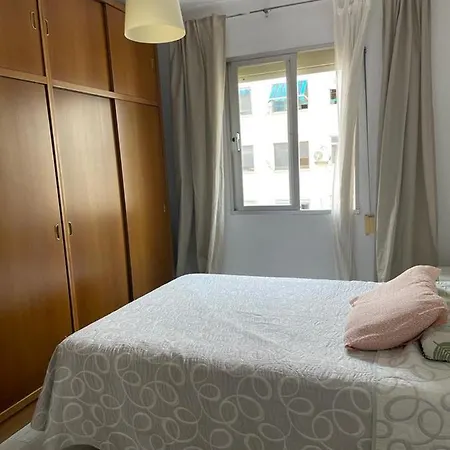 Malvarrosa Familiar, Beach Wifi Apartamento *