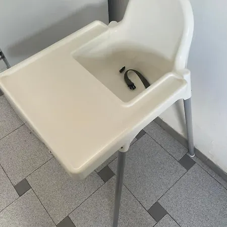 Attic Loft Gran Via 公寓 *