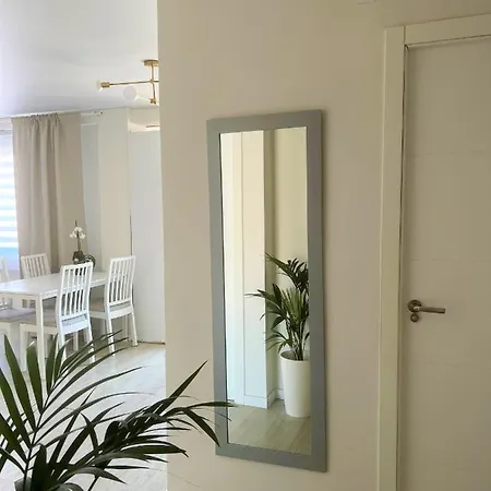 Cozy Modren On Malvarrosa Homestay