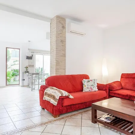 Holiday home Casa Espectacular De Diseno Con Jardin Interior *