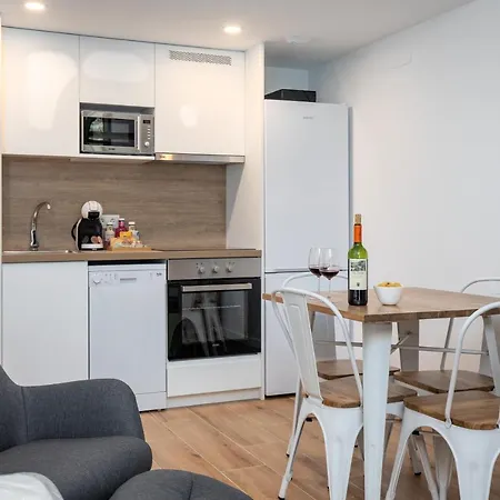 Appartement Travel Habitat Alameda Suites.