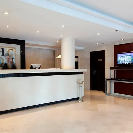 Center Hotell