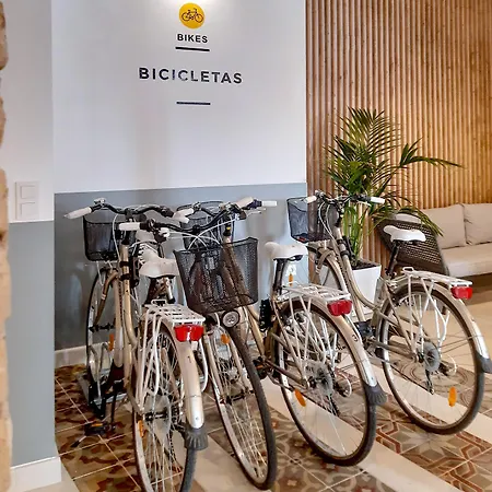 Guest house Original Domino House 4*