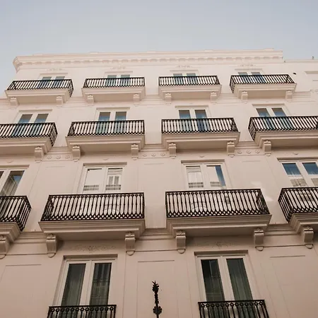 Mate Collection Helen Berger ולנסיה