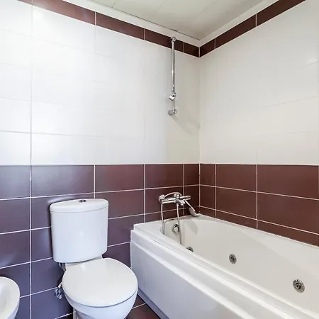 Апартаменты Apartamento Con Piscina, Garaje Y Wifi Gratis Валенсия
