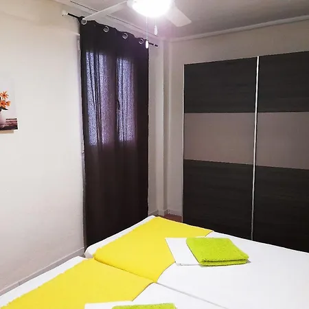 Quarto em Acomodações Particulares Double Cozy Room. Ruzafa - Perfect Place To *