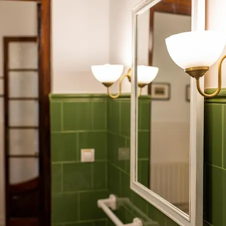 Florit Flats - Traditional House In El Cabanyal