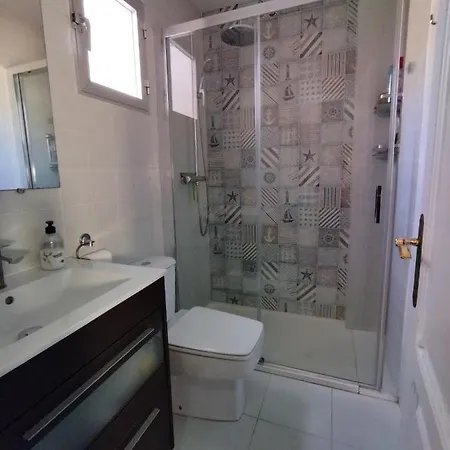 Apartamento Luminoso * La Marina De Valencia