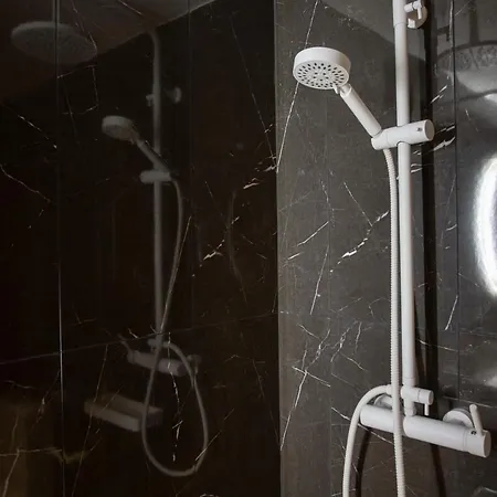Neobeds - Stylish Modern 1Br Apt Near Old Town & Steps From Turia Park * Walencja